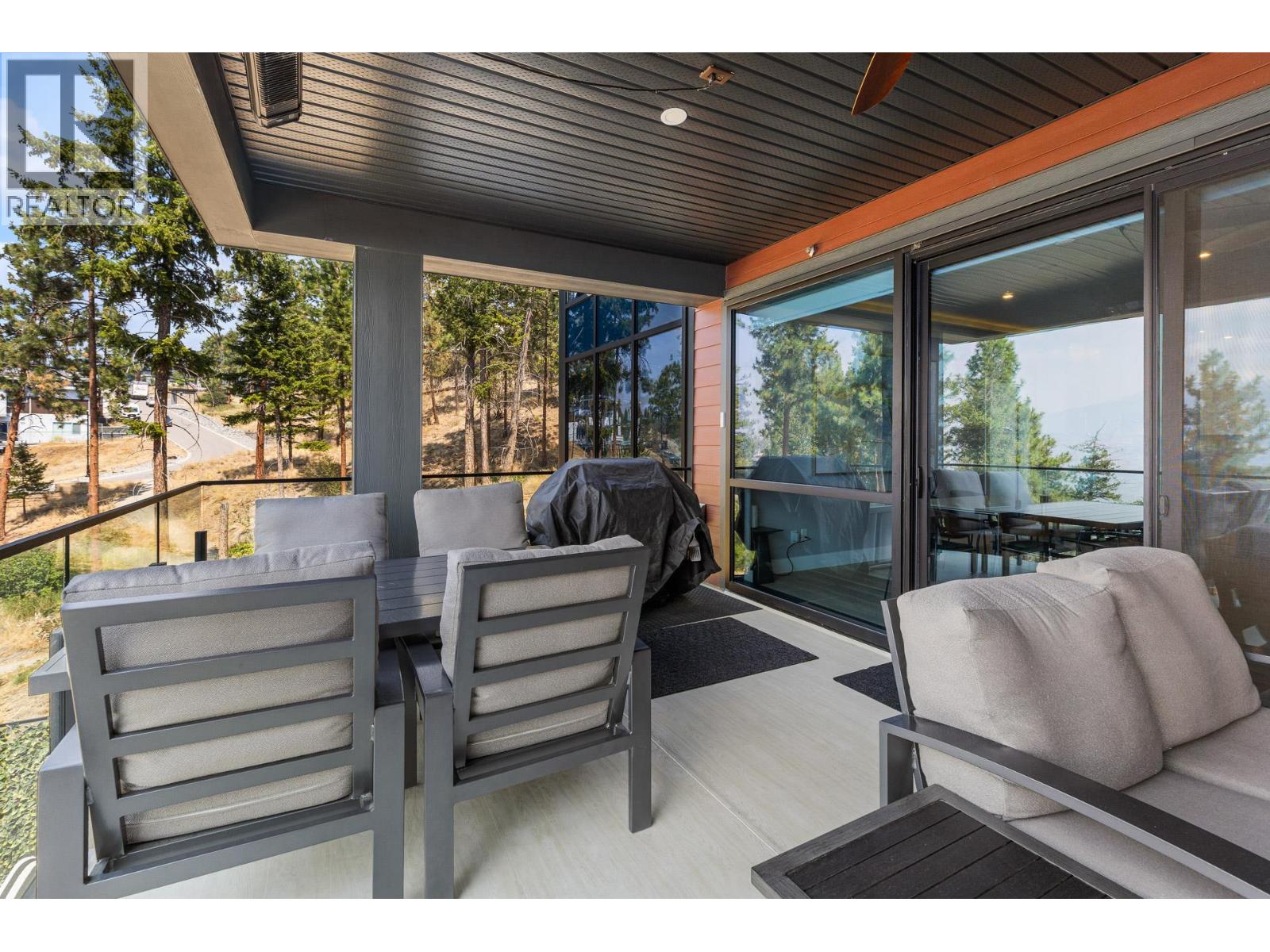 #201 3475 Granite Close - 38