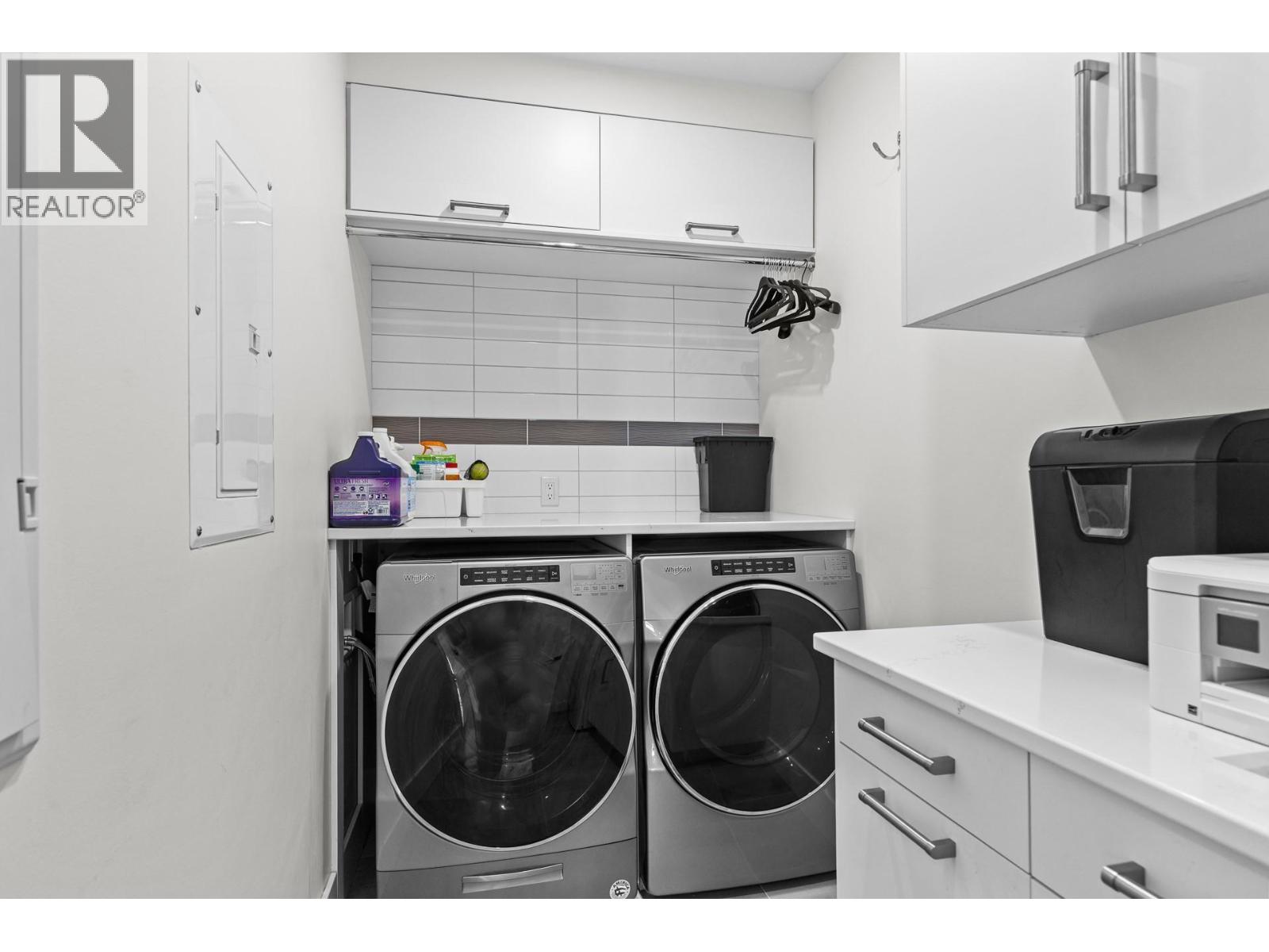201 3475 Granite Close, Kelowna