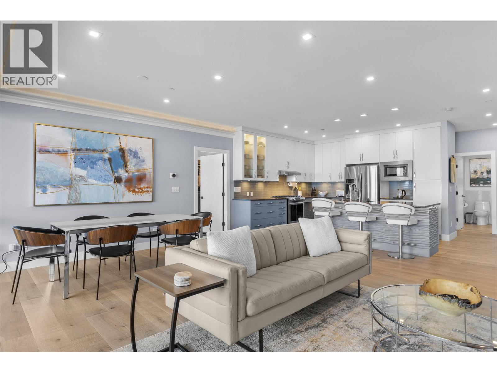 #201 3475 Granite Close - 20