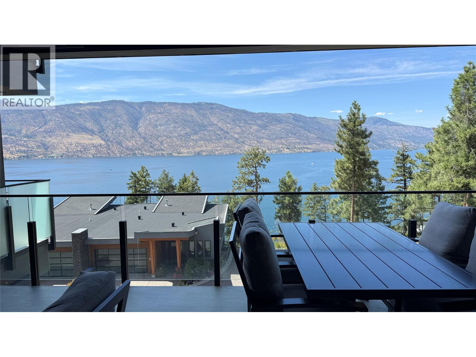 201 3475 Granite Close, Kelowna