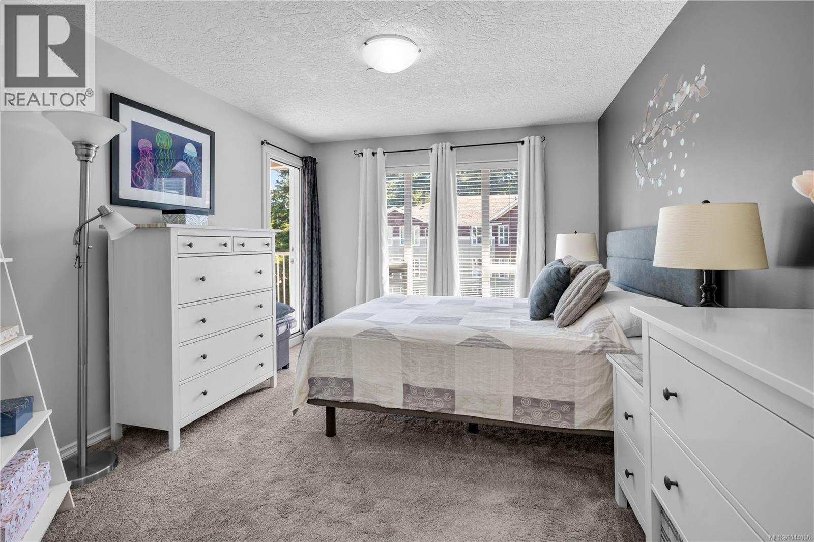 #405 2823 Jacklin Rd - 20