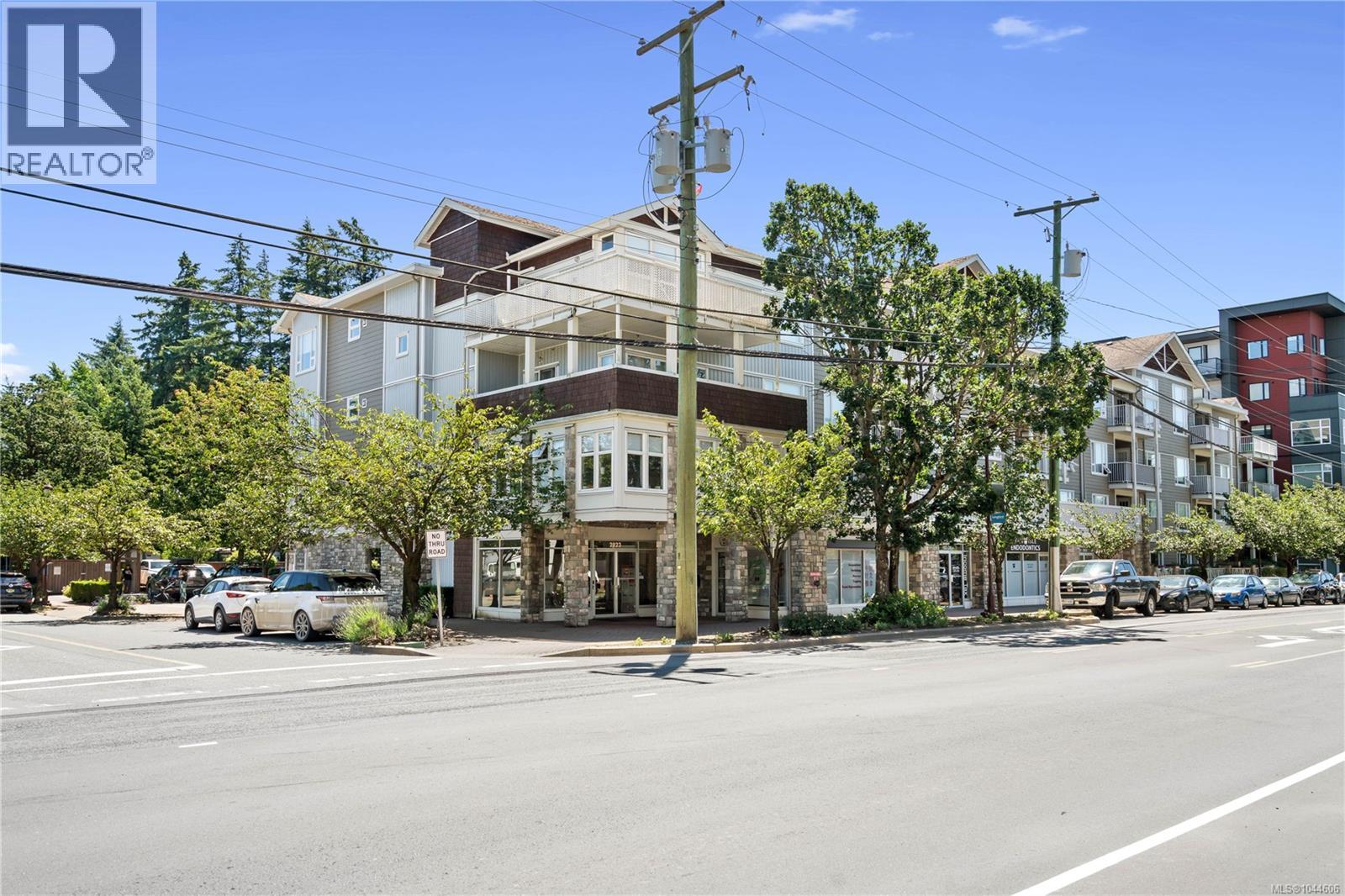 #405 2823 Jacklin Rd - 47