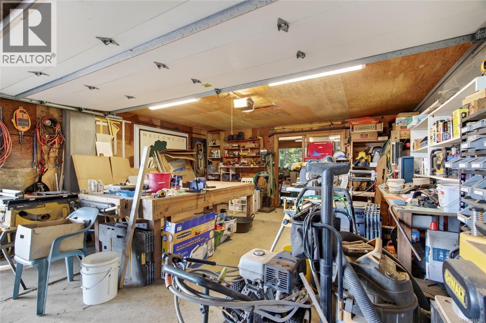 455 Heck Hill Rd - 53