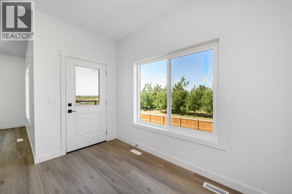 182 Lakewood Crescent - Image 10