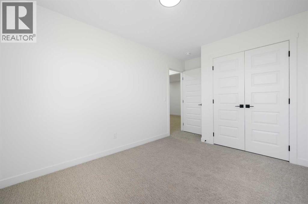 182 Lakewood Crescent - Image 28