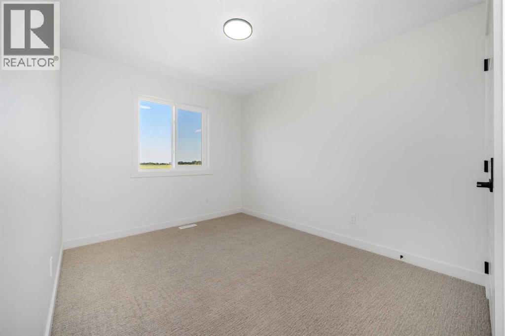 182 Lakewood Crescent - Image 29