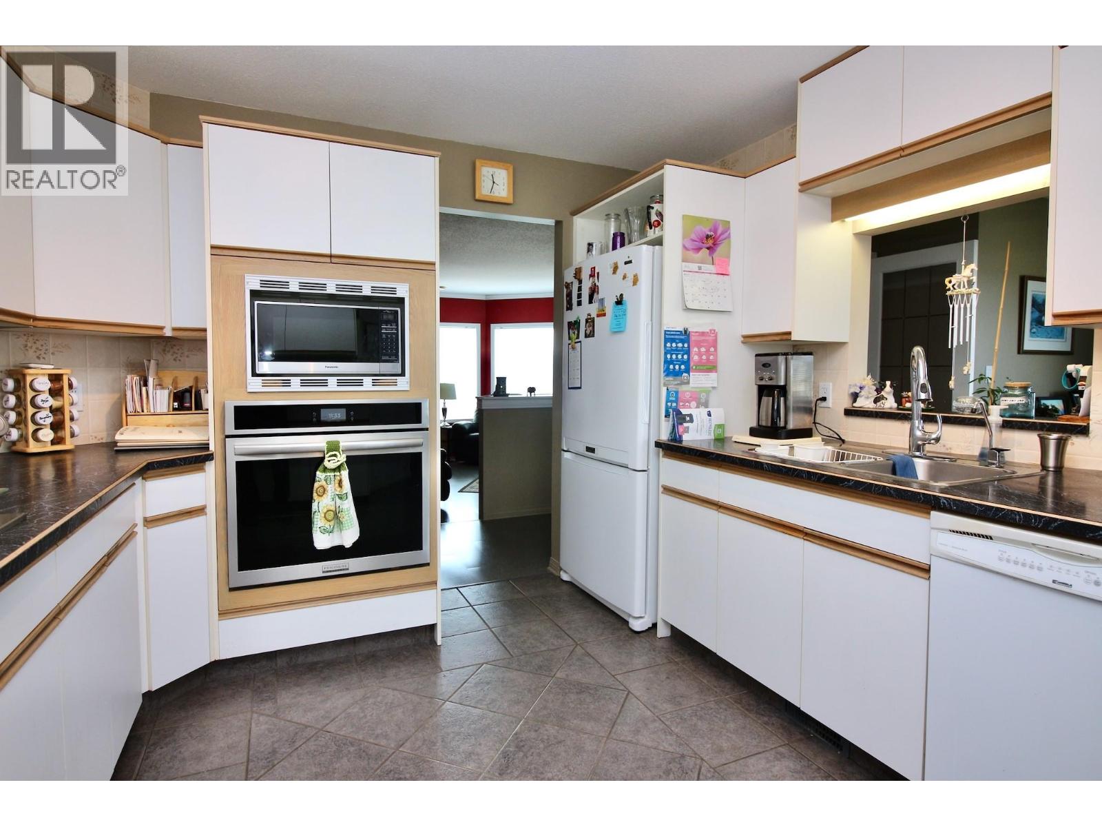 #66 6400 Spencer Road - 10