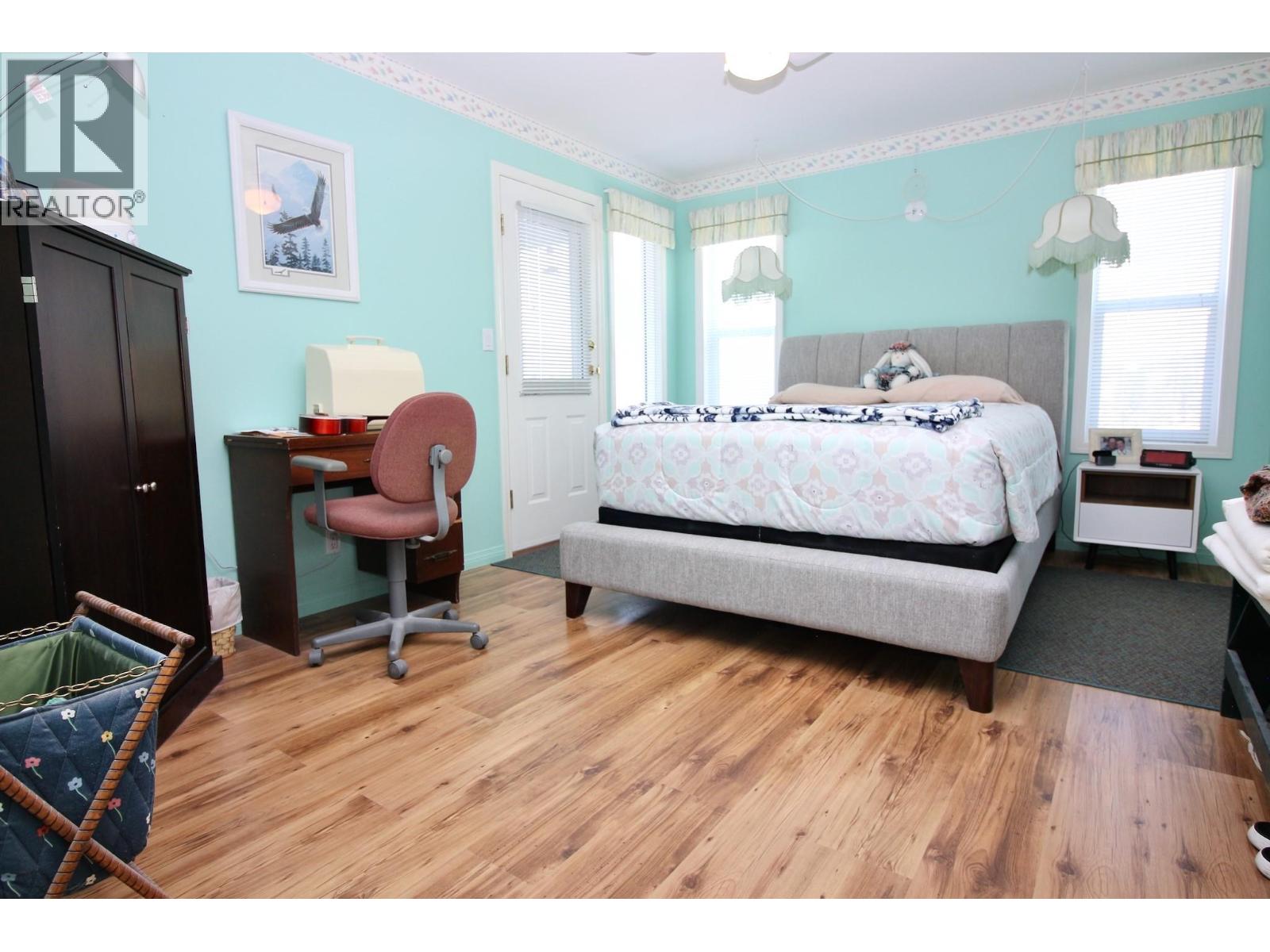 #66 6400 Spencer Road - 16