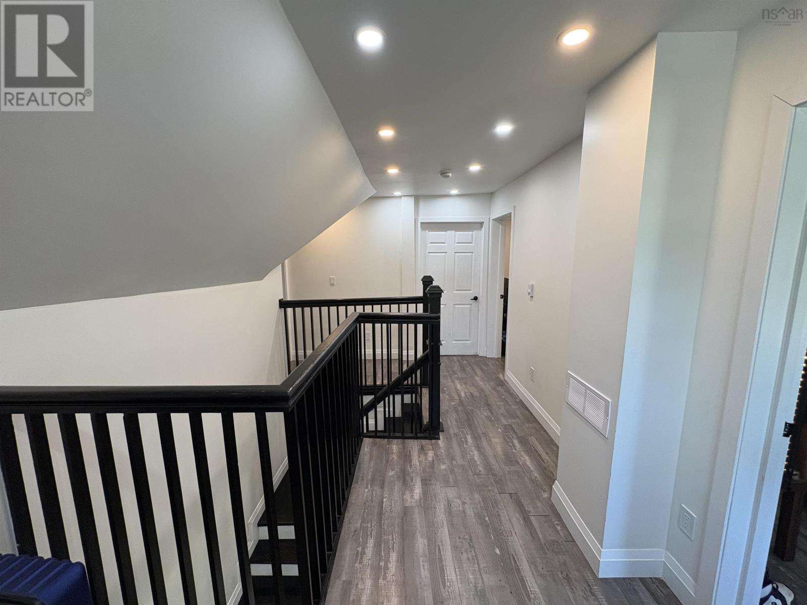 89 St. Phillips Street - 12