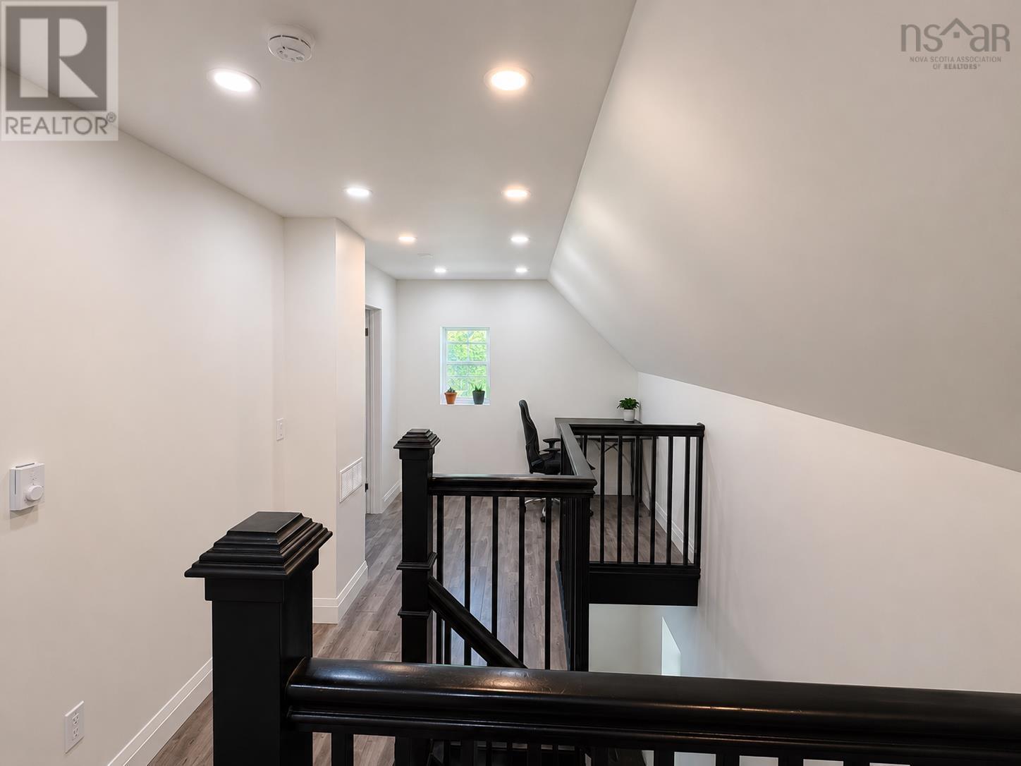 89 St. Phillips Street - 13