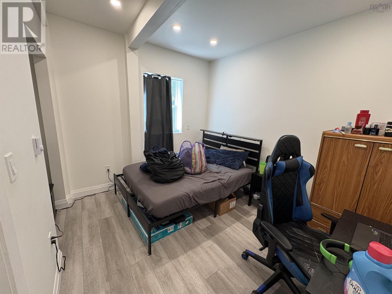 89 St. Phillips Street - 23