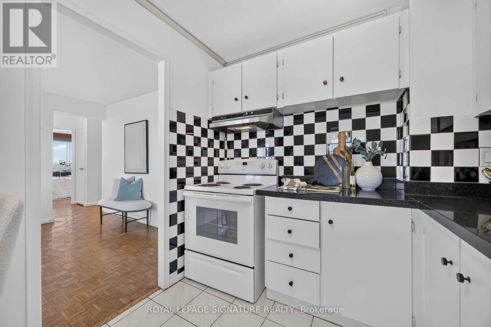 #2502 715 DON MILLS ROAD - Image 16