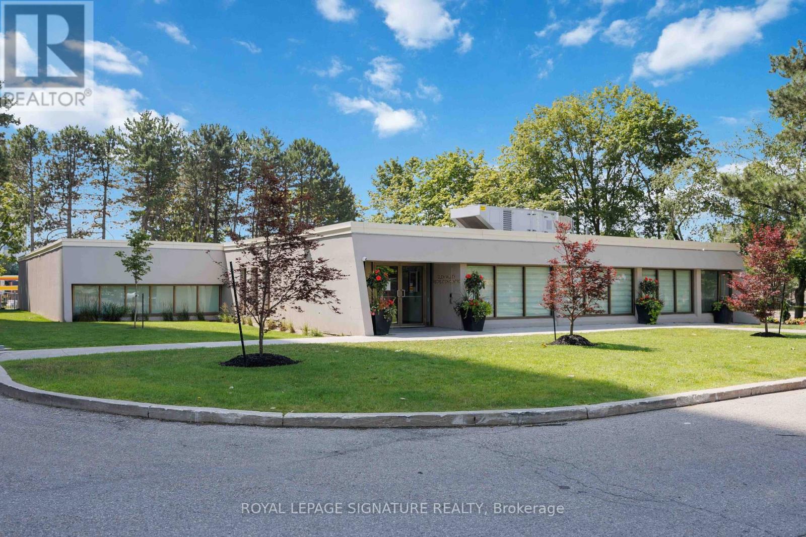 #2502 715 DON MILLS ROAD - Image 28
