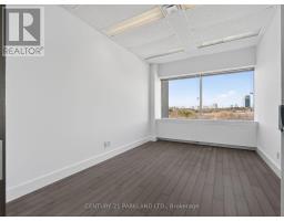 609 - 220 Duncan Mill Road, Toronto, ON M3B3J5 Photo 12
