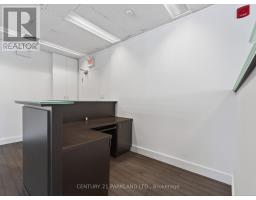 609 - 220 Duncan Mill Road, Toronto, ON M3B3J5 Photo 6