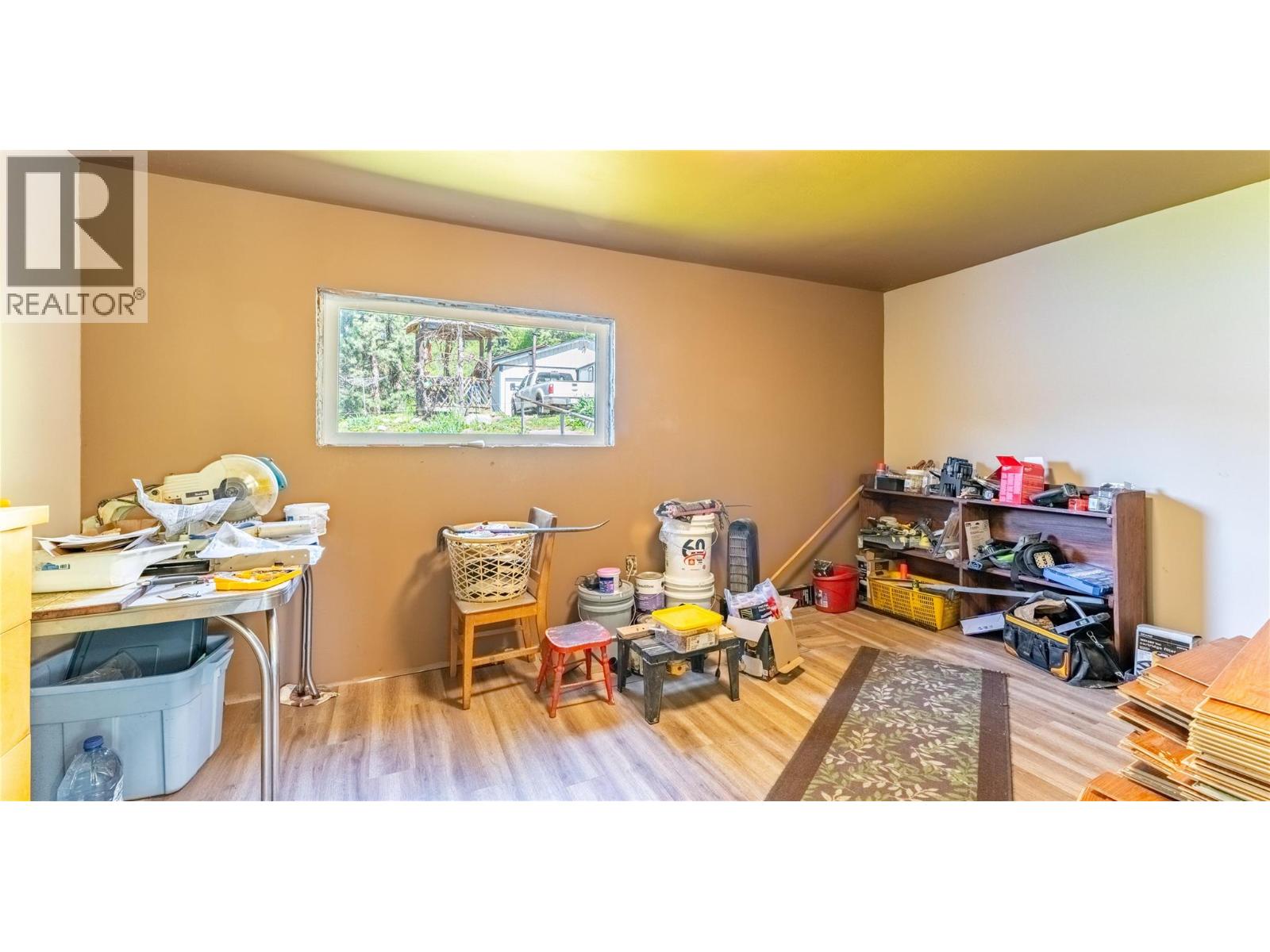 8281 HWY 3A - 29