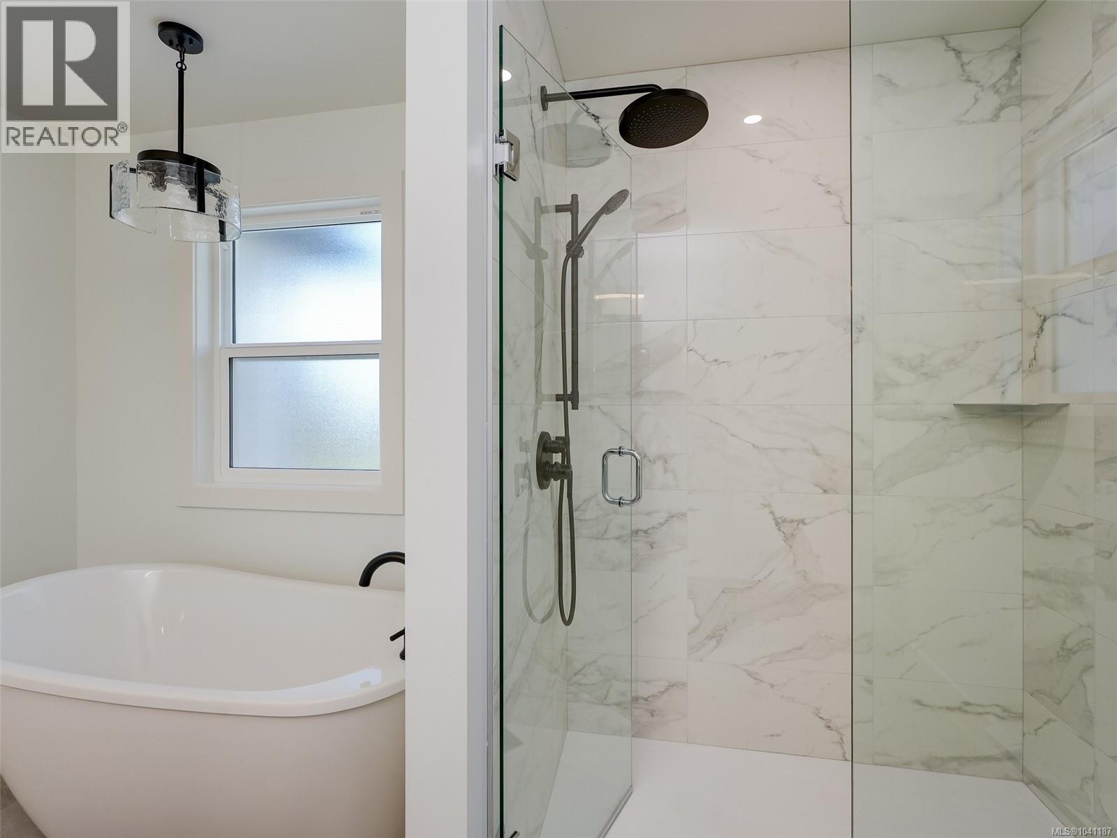 671 Madrona Pl - 10