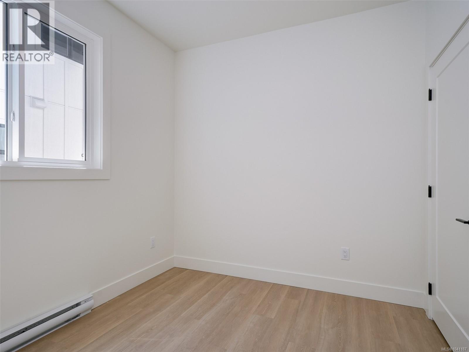 671 Madrona Pl - 11