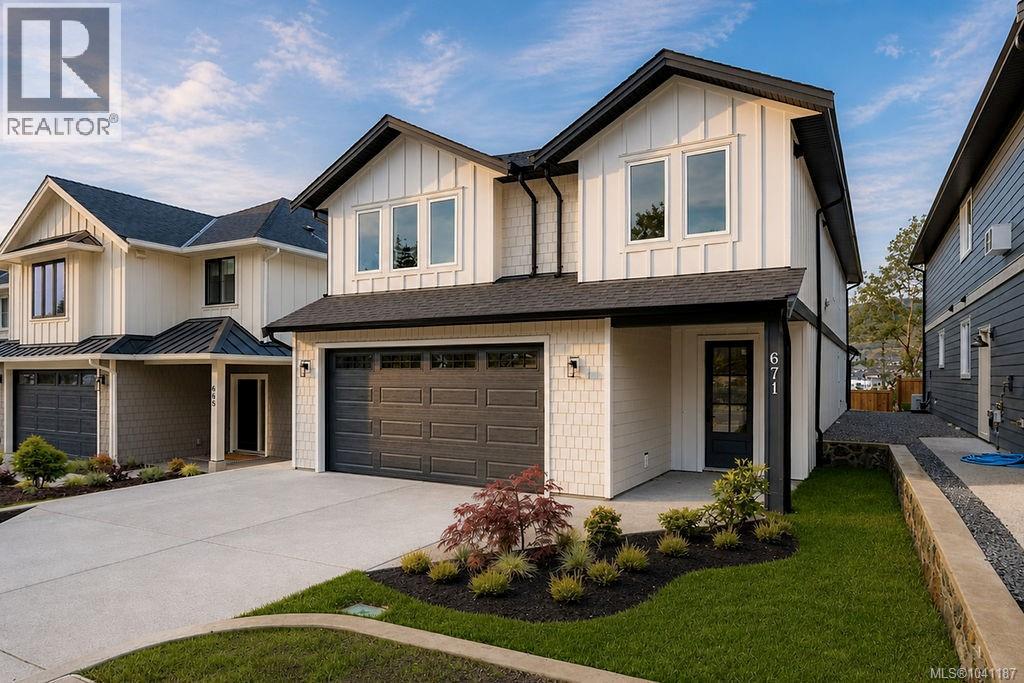 671 Madrona Pl - 1