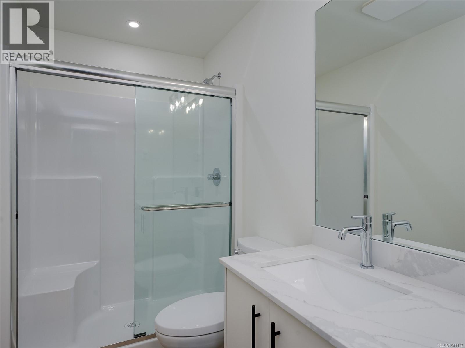 671 Madrona Pl - 20