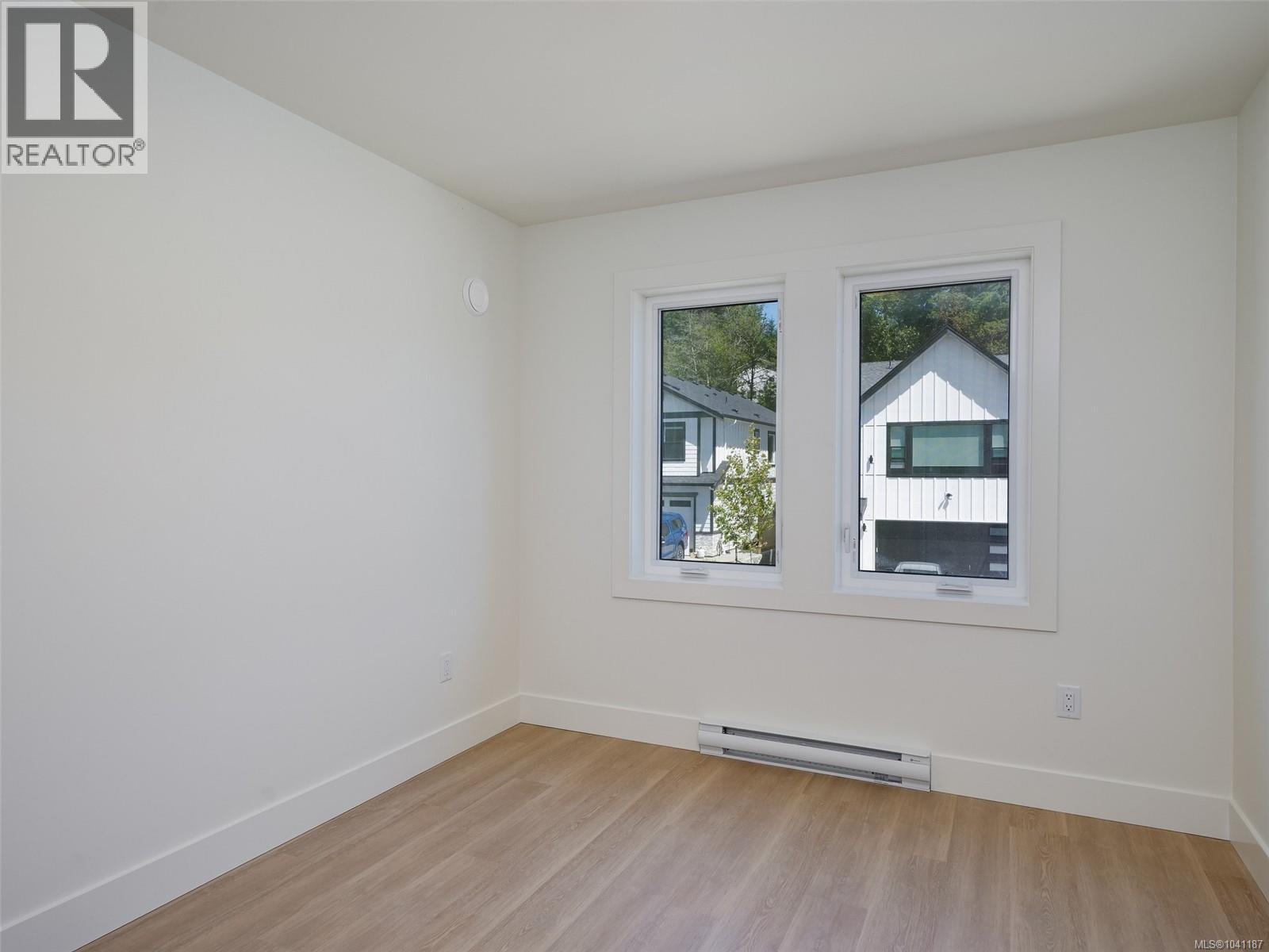 671 Madrona Pl - 19