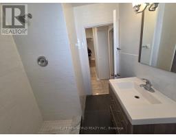 Main - 544 Mary Street E, Whitby, ON L1N2R3 Photo 10