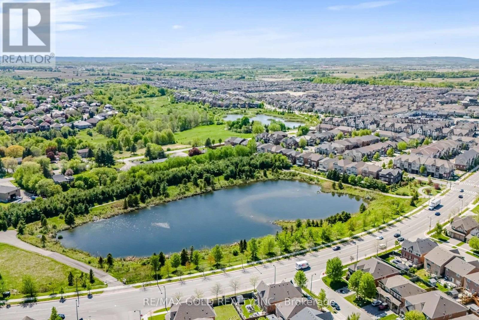 29 ASPENVIEW AVENUE - Image 40