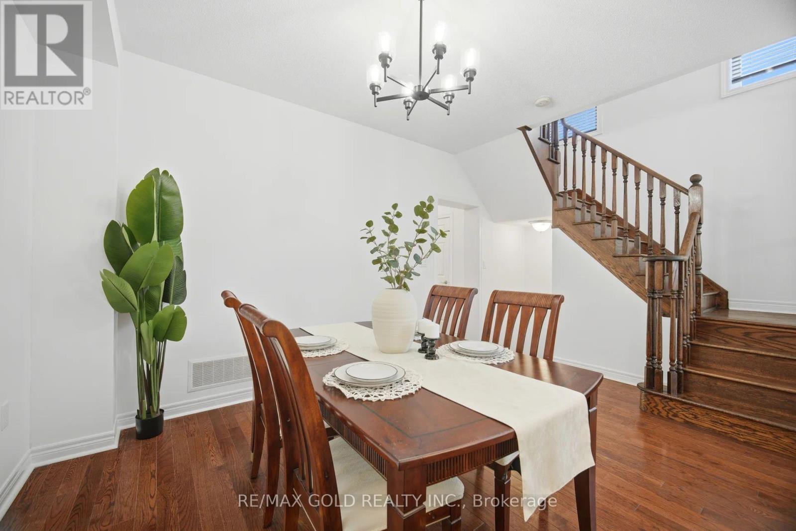 29 ASPENVIEW AVENUE - Image 9