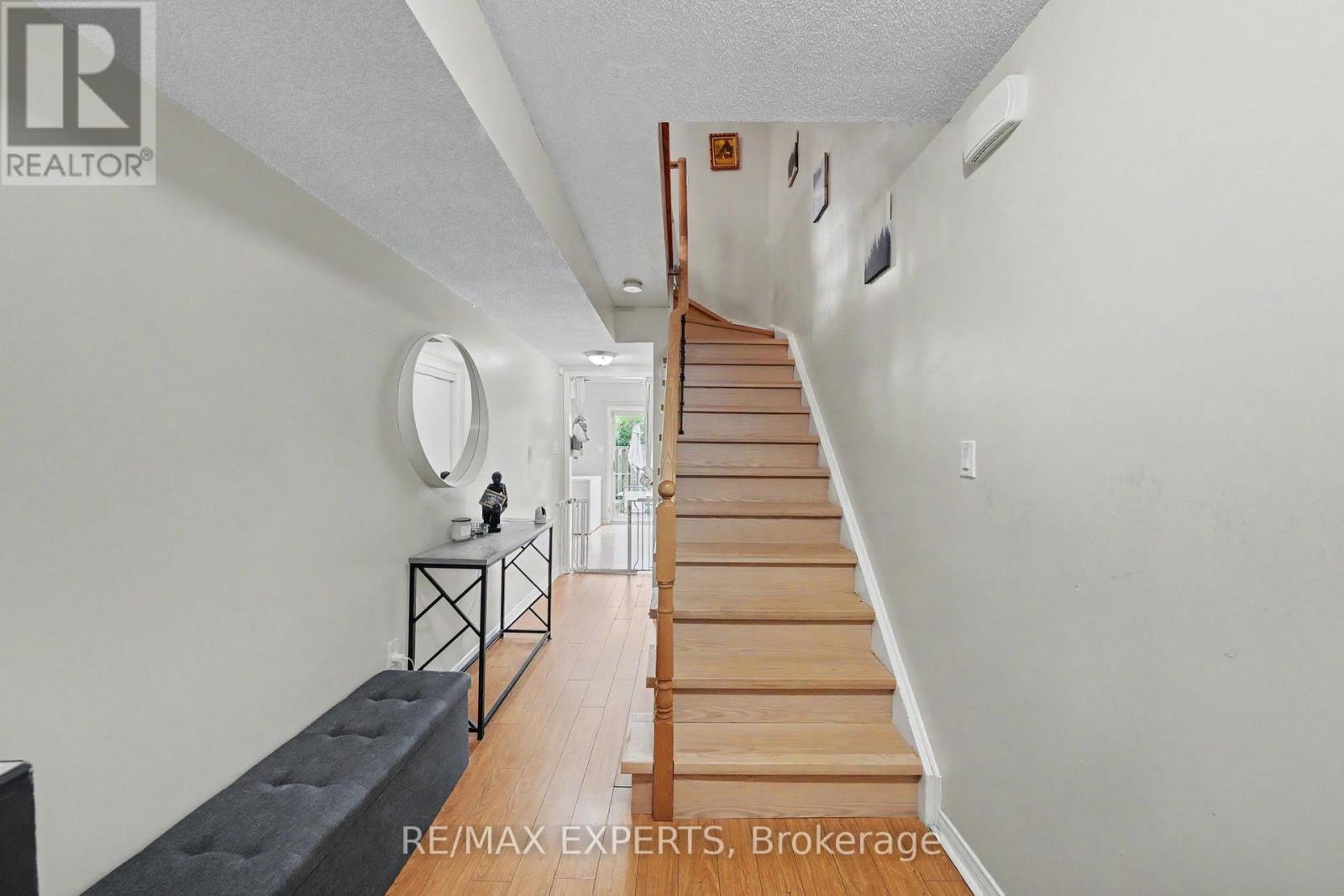 #194 7035 REXWOOD ROAD - 7