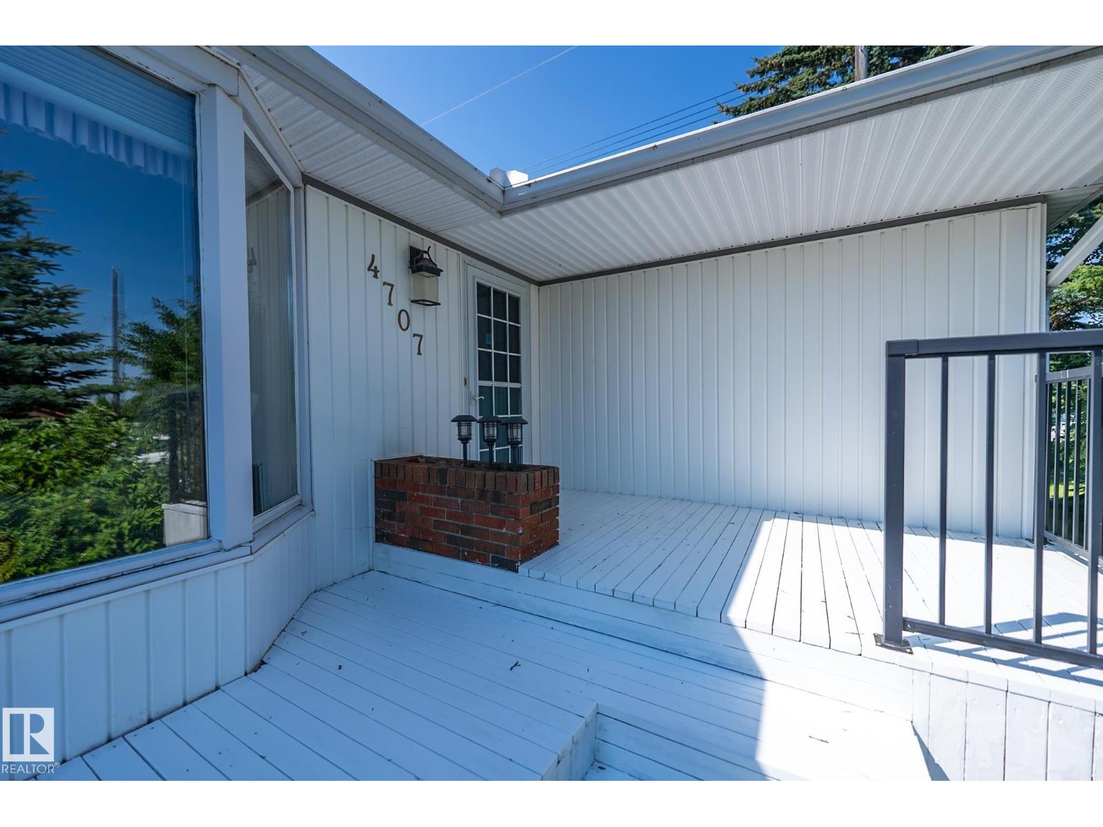 4707 105A AV NW - 48