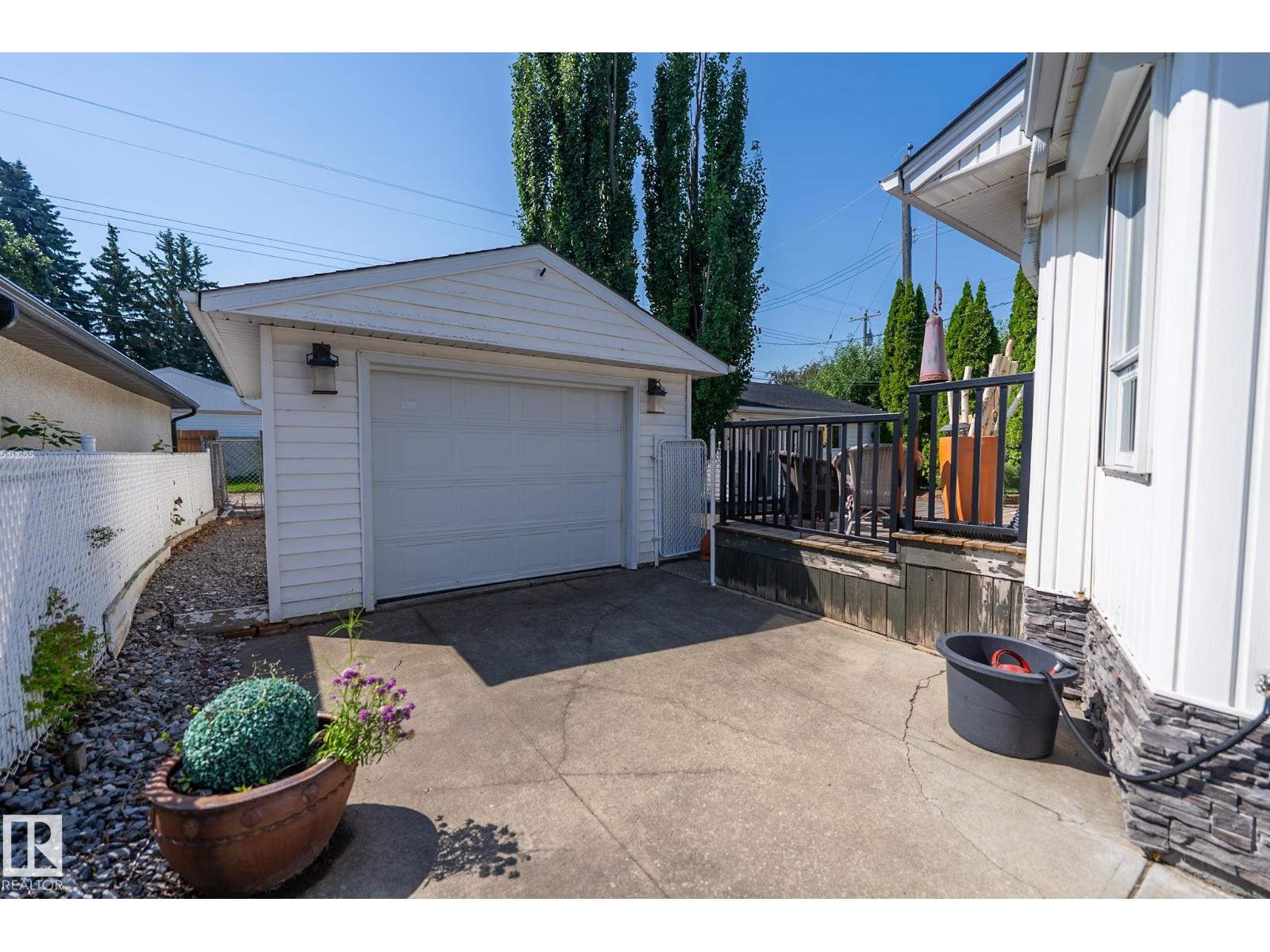 4707 105A AV NW - 49