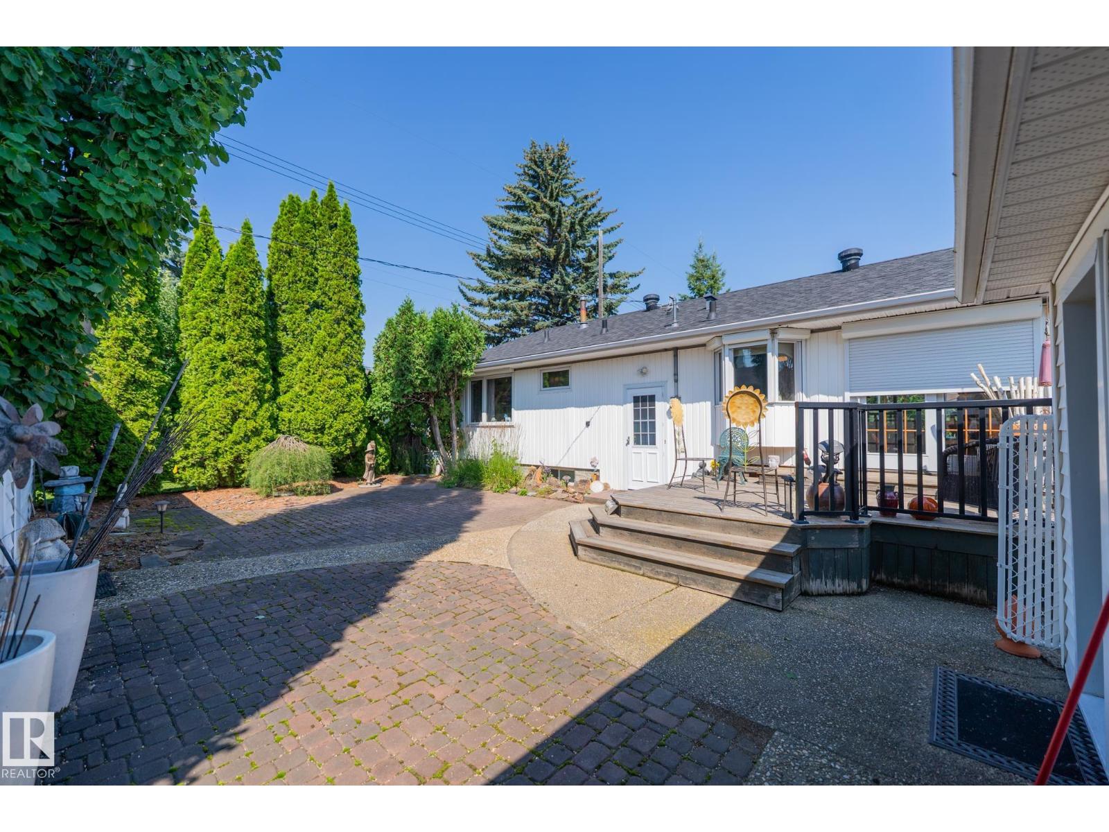 4707 105A AV NW - 52