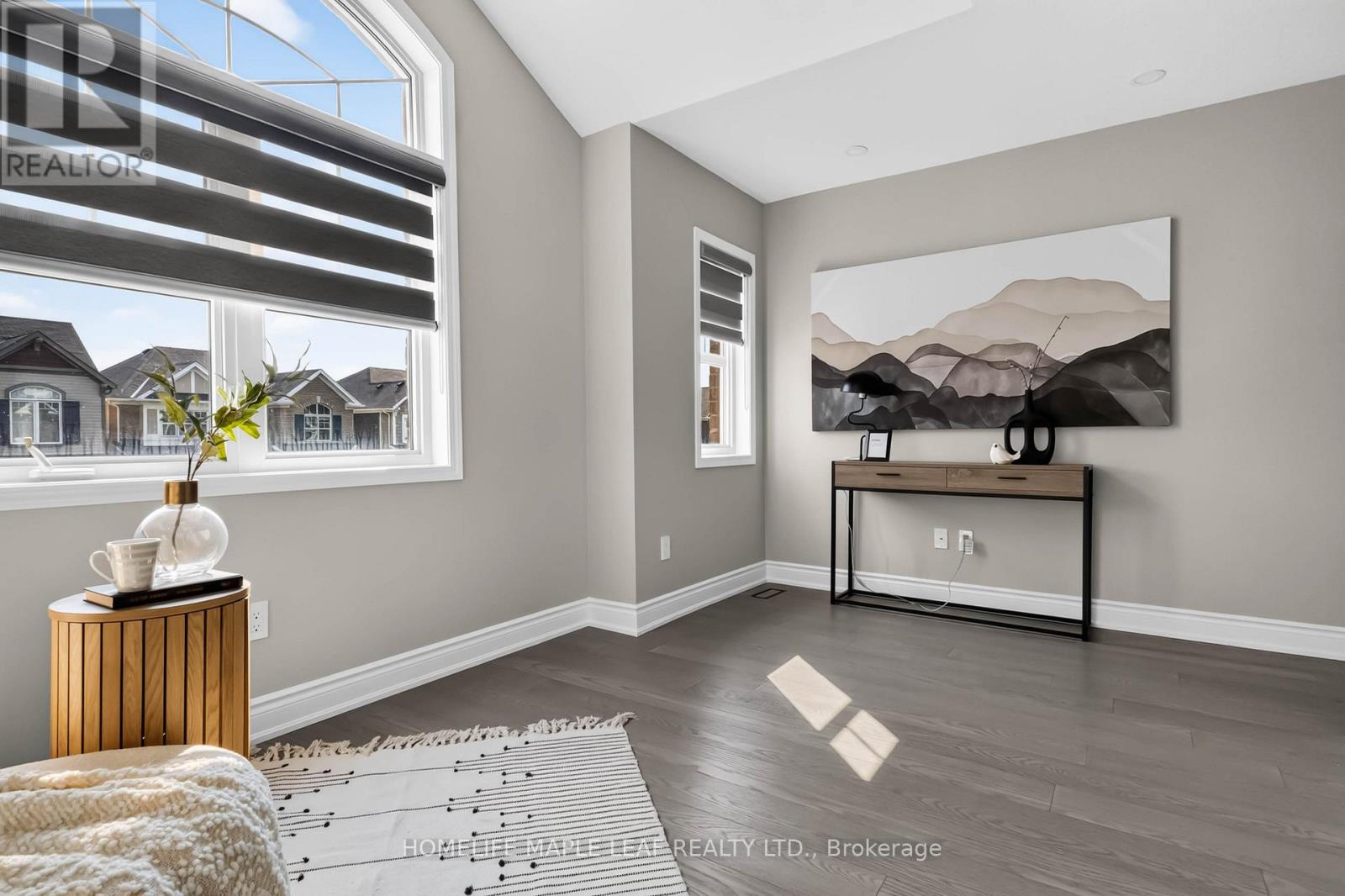 20 WANNAMAKER CRESCENT - 21