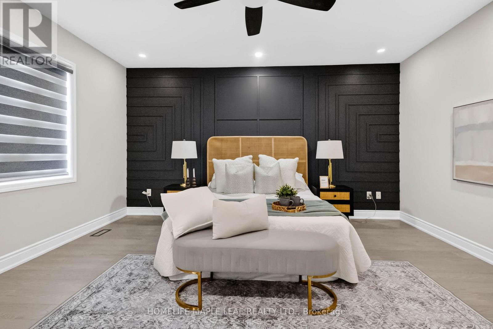 20 WANNAMAKER CRESCENT - 25
