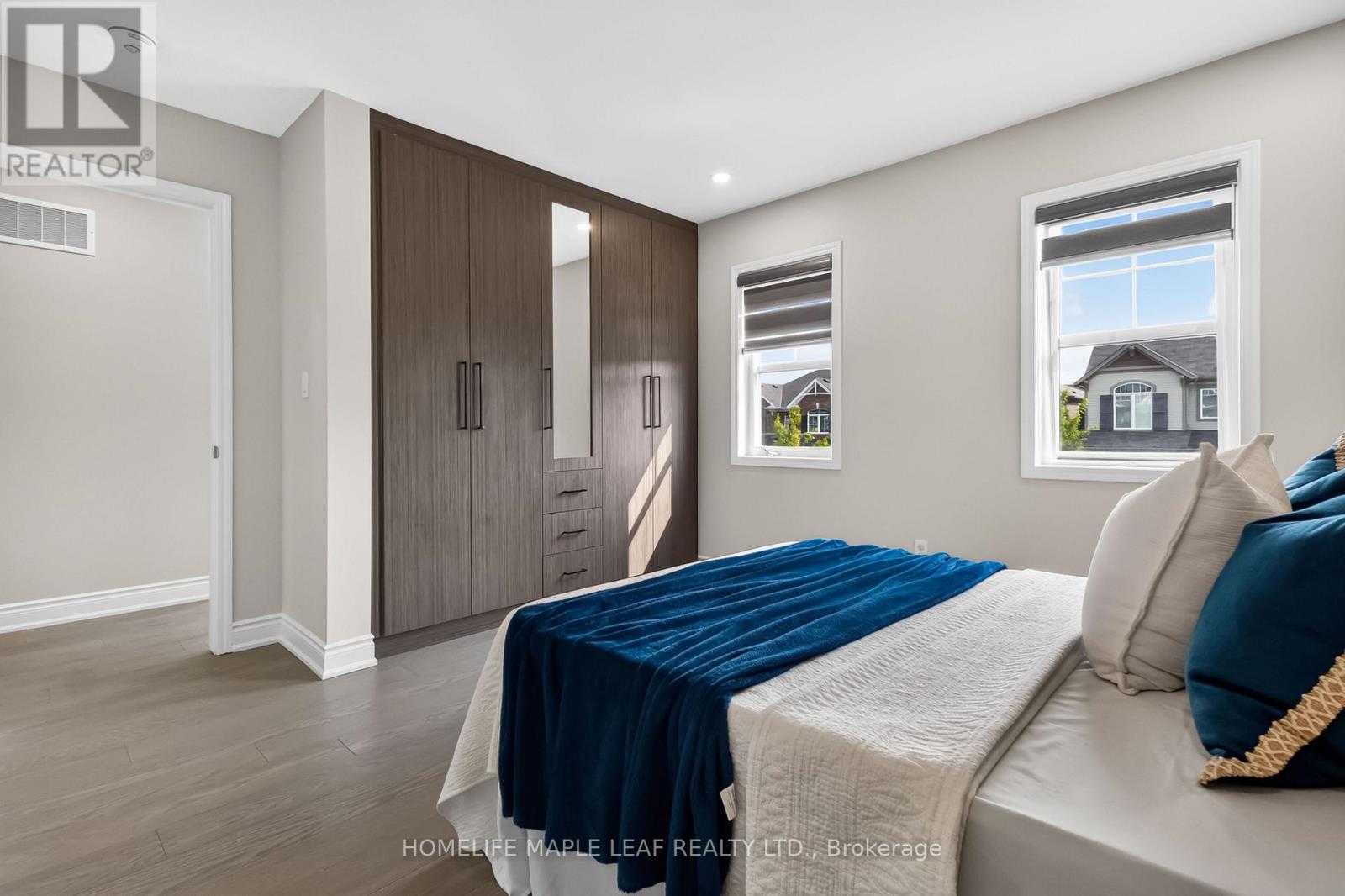 20 WANNAMAKER CRESCENT - 39