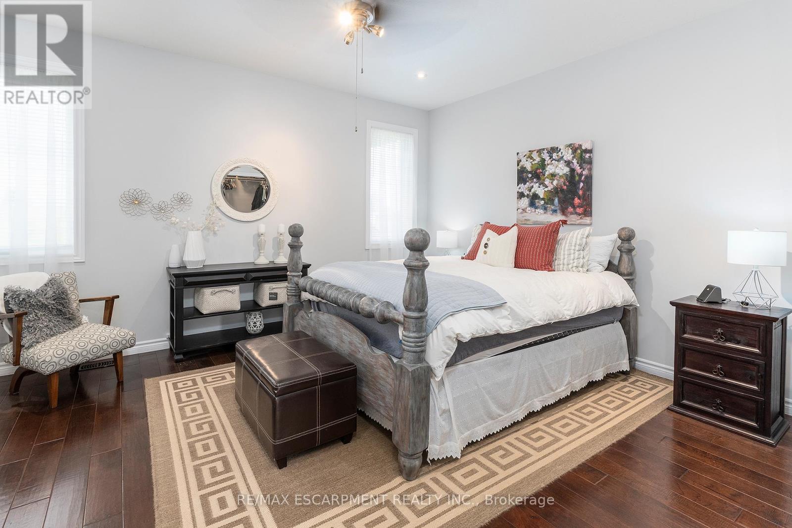 6 MACNEIL COURT - Image 16