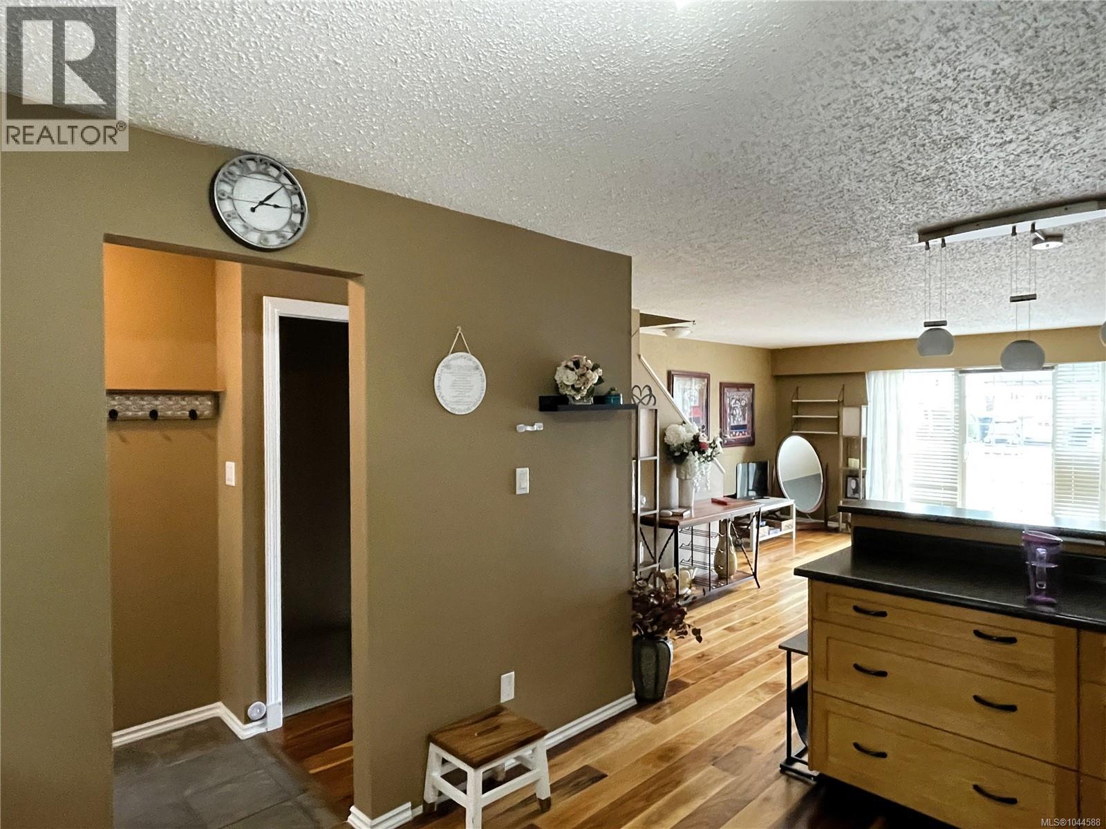 4251 8th Ave, Port Alberni