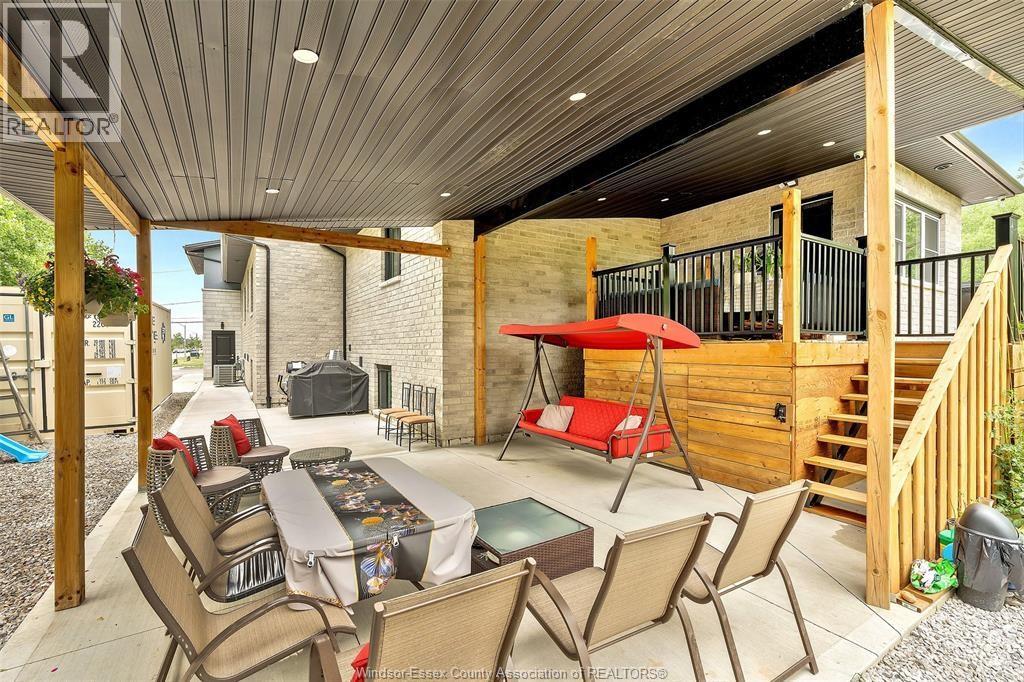 2585 KENORA STREET - 7