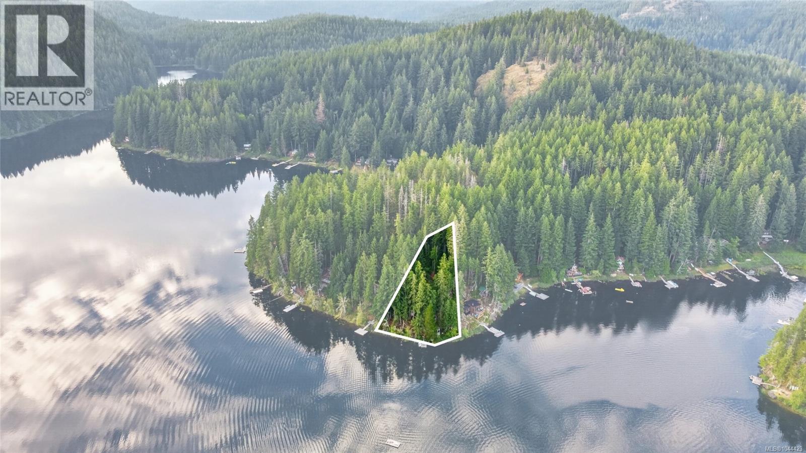 0 Village Bay Lake - Image 3