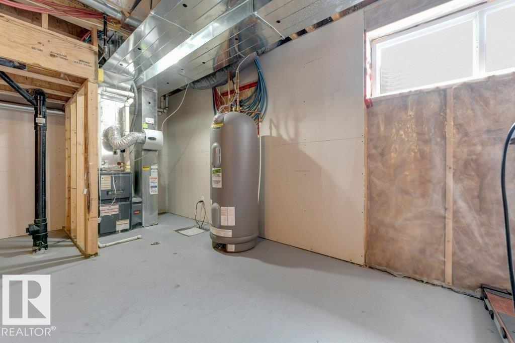 2122 24 ST NW - 37