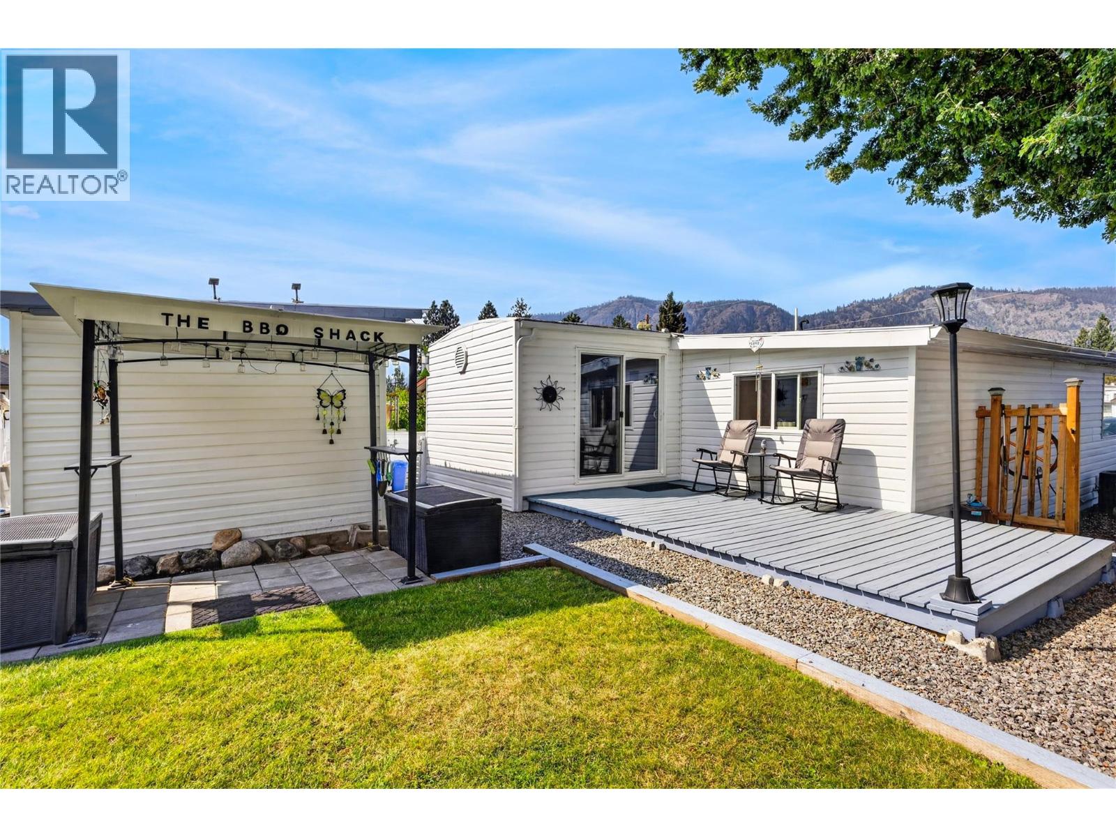 #F25 4505 McLean Creek Road - 17