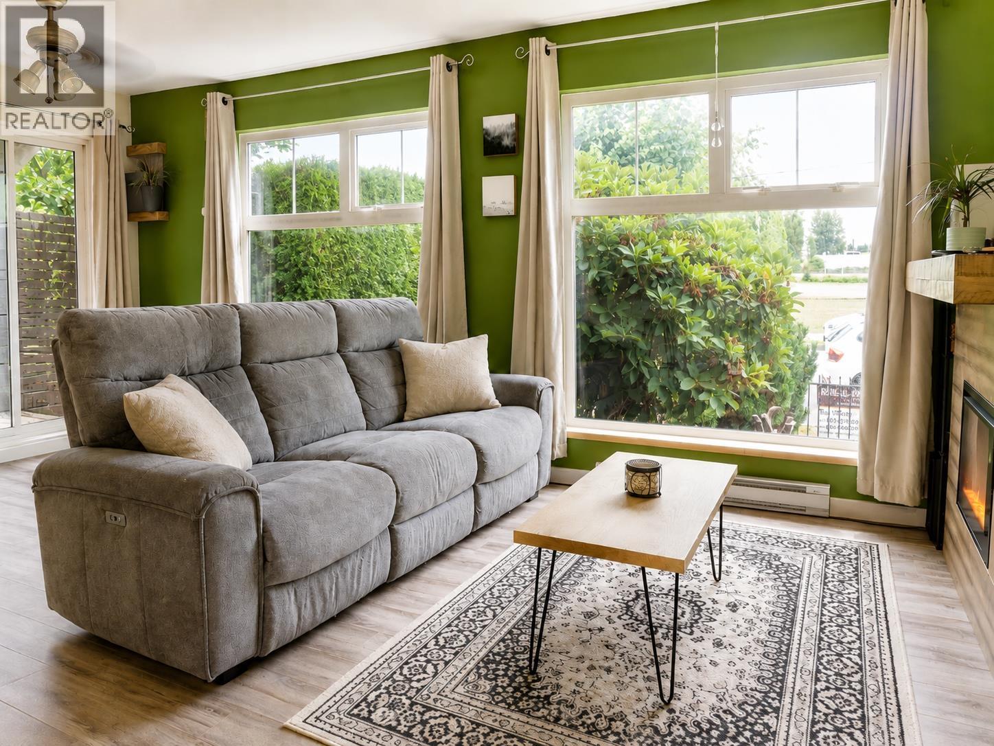 19 2120 CENTRAL AVENUE, Port Coquitlam