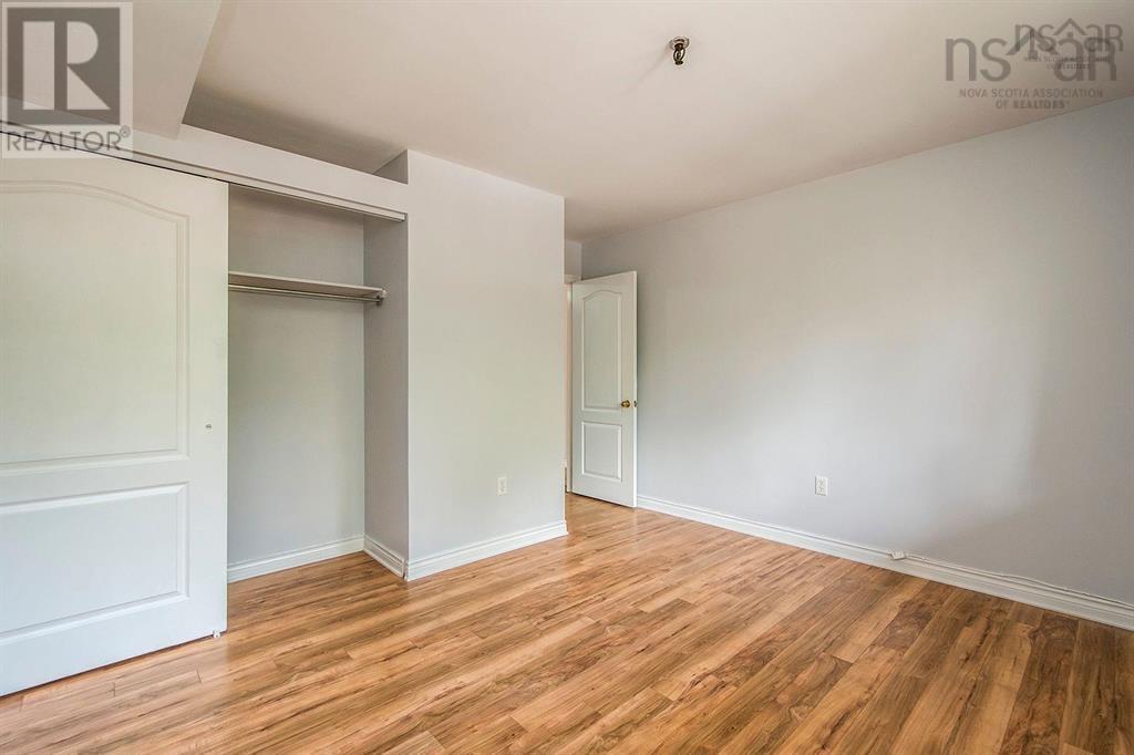 #1 41 Moirs Mill Road - 13