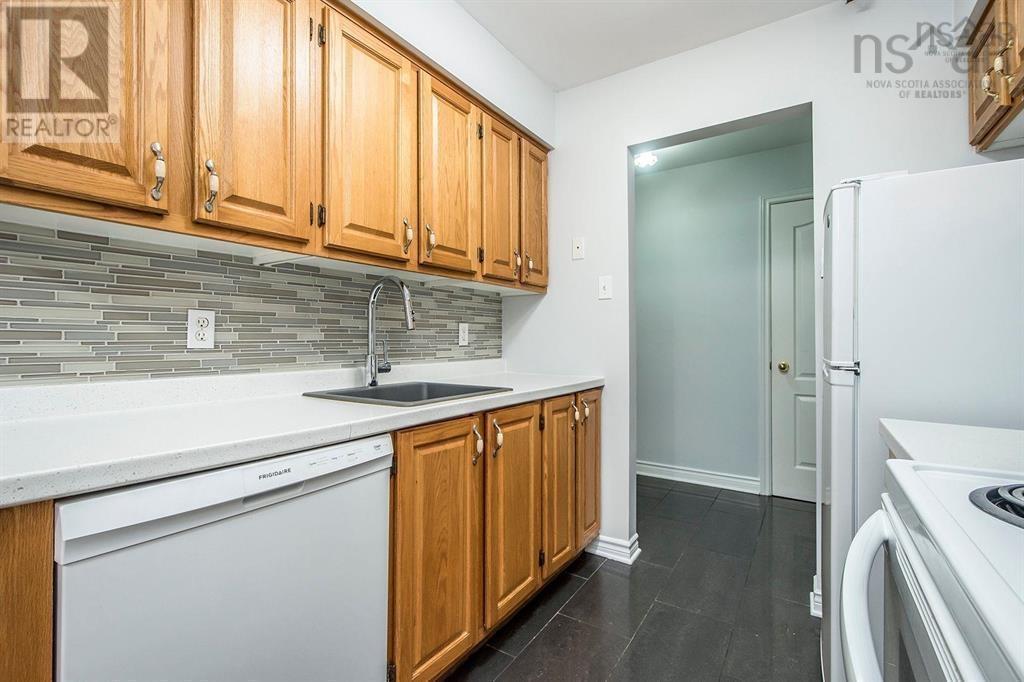 #1 41 Moirs Mill Road - 9