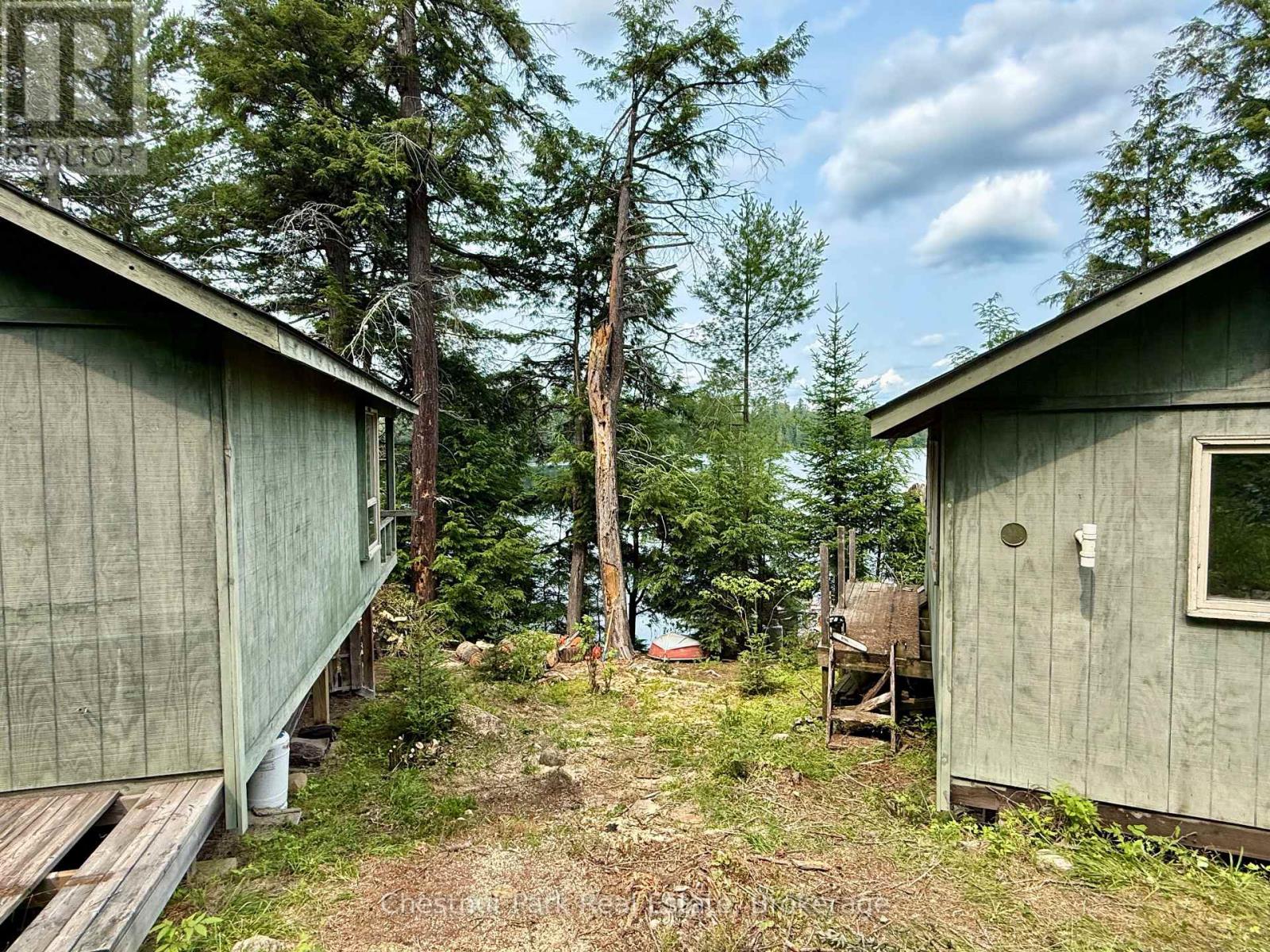 50 CACHE LAKE APL1322 - 6