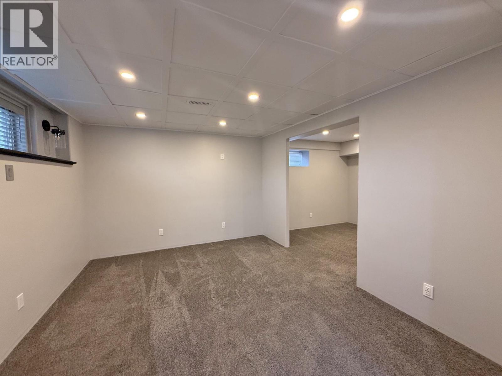 398 WESTERN AVENUE - Image 15