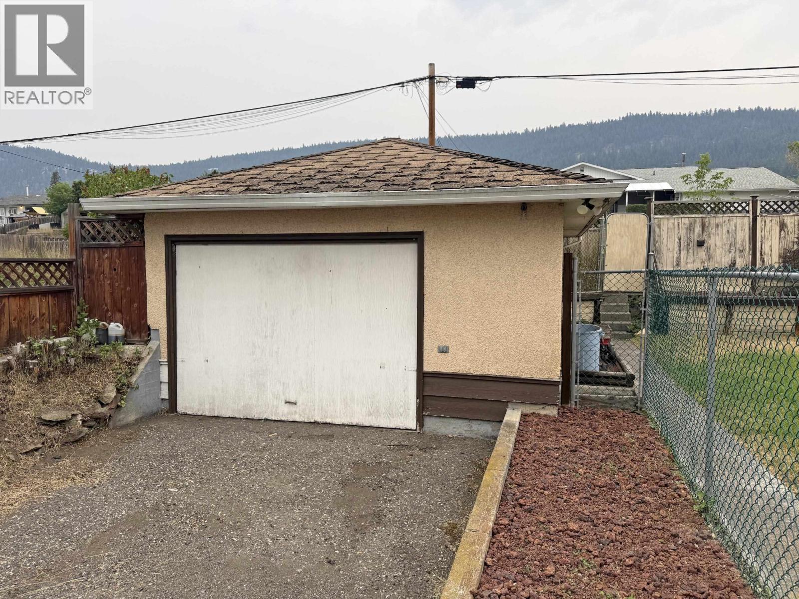 398 WESTERN AVENUE - 26