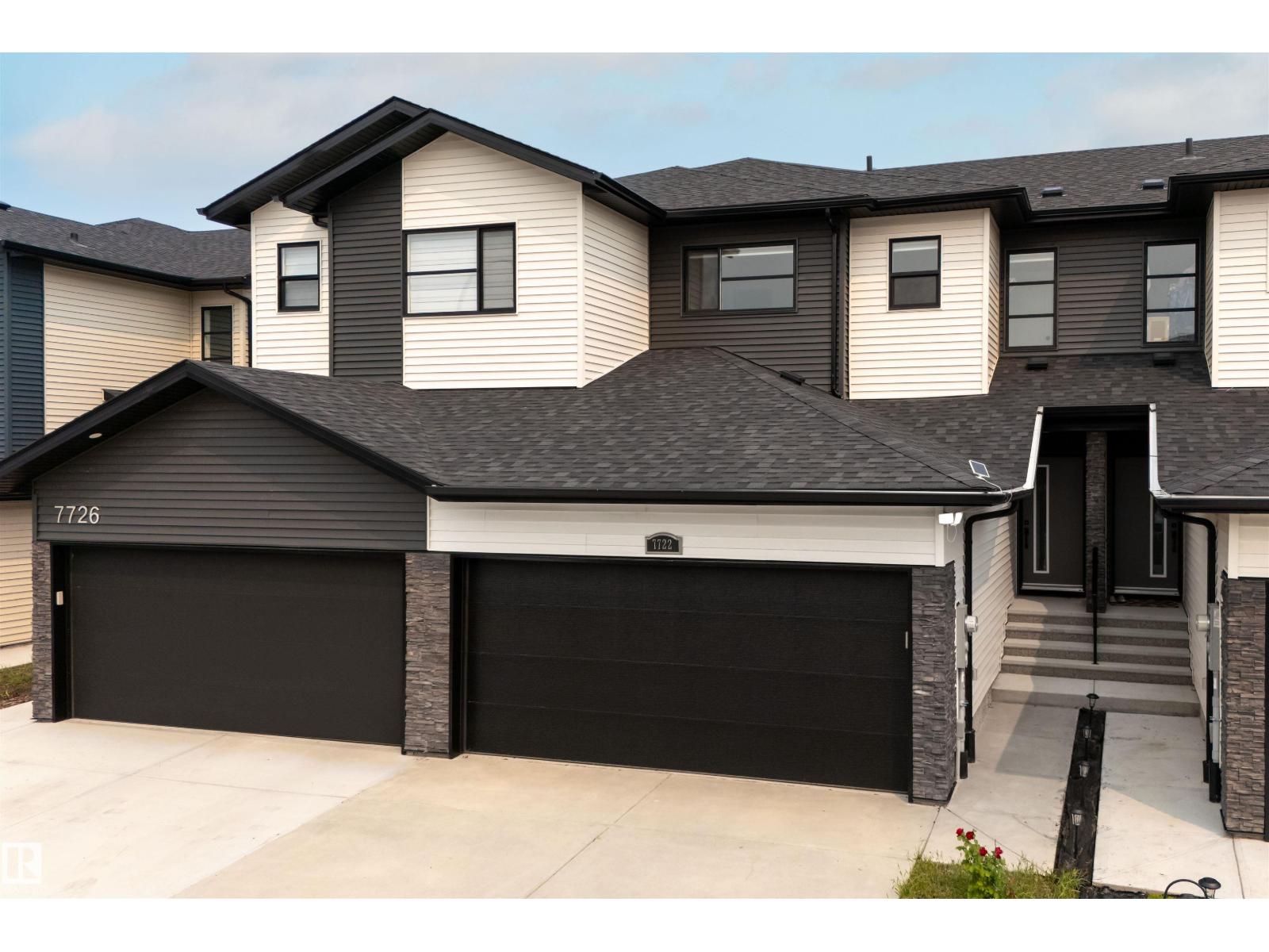 7722 174A AV NW - 43
