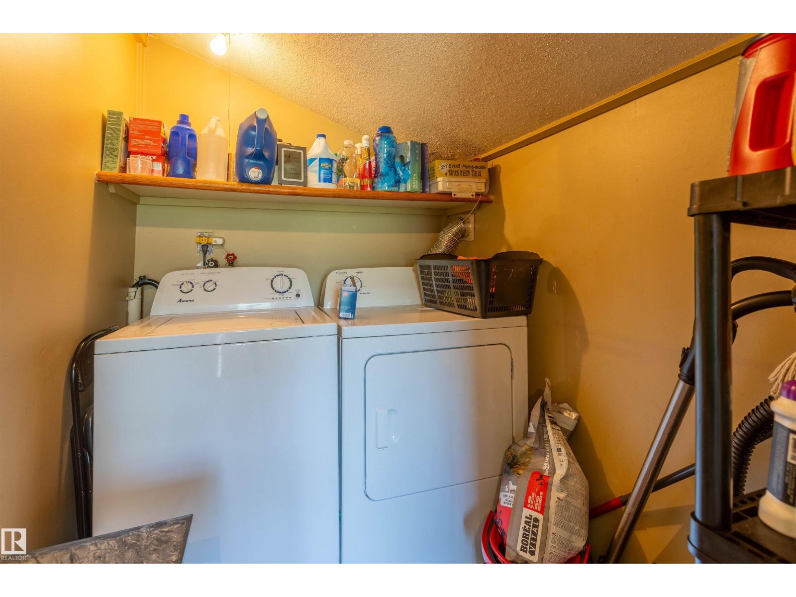 4834 51 ST - Image 19