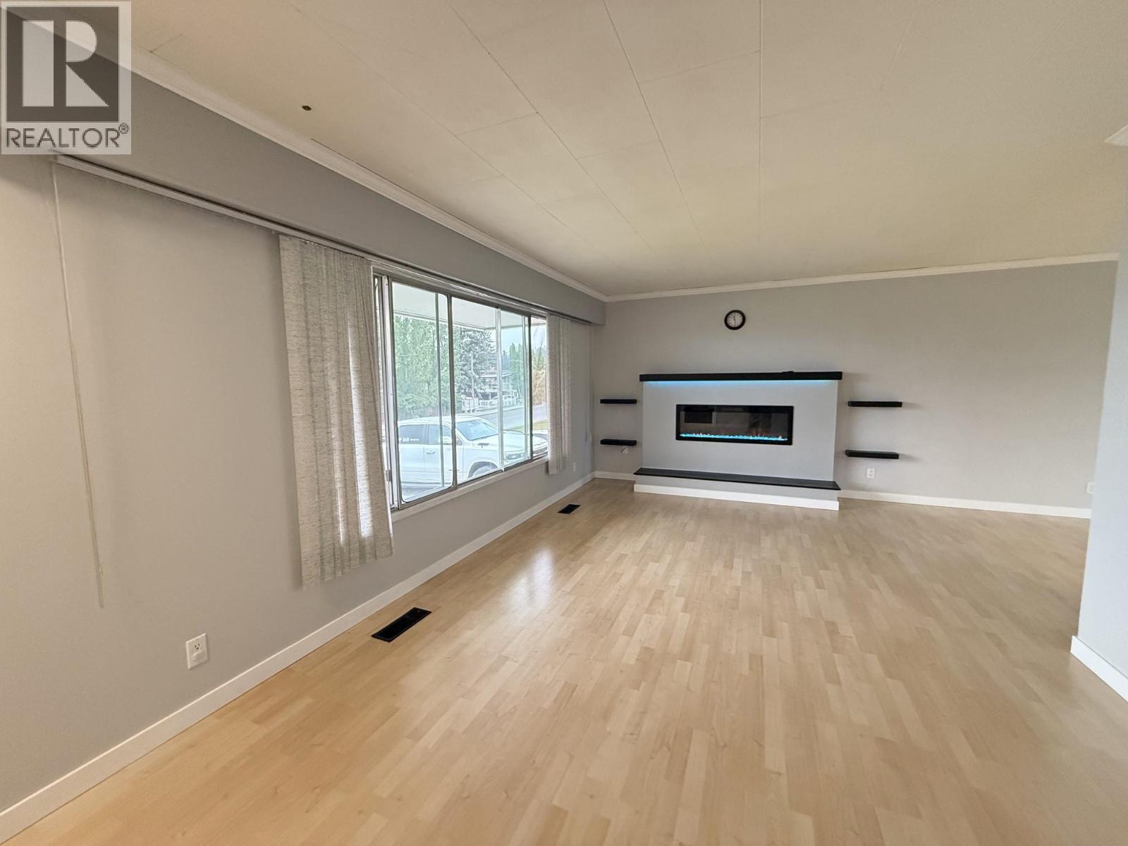 398 WESTERN AVENUE - 7